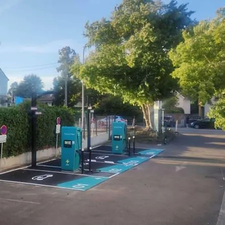 Kyriad Mulhouse Est - 3*