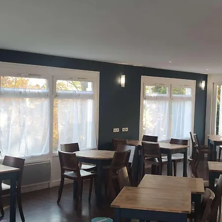 Kyriad Mulhouse Est -