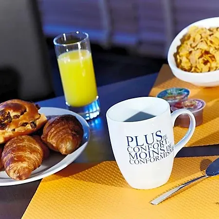 Hotel Kyriad Mulhouse Est - 3*