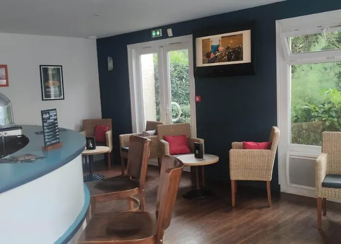 Kyriad Mulhouse Est - 3*