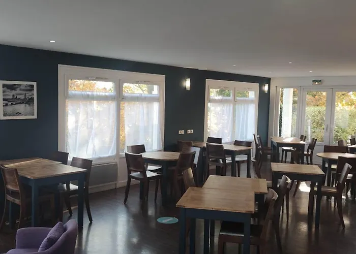 Kyriad Mulhouse Est - 3*