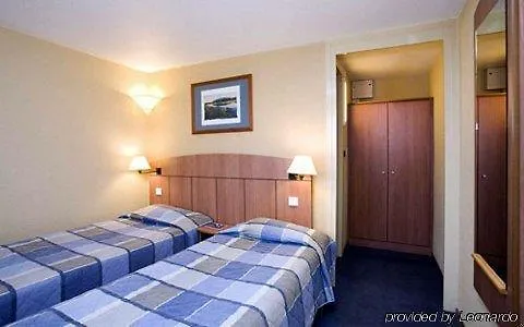 Kyriad Mulhouse Est - Hotel