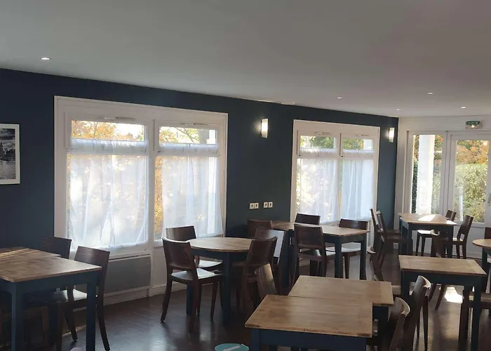 Kyriad Mulhouse Est -