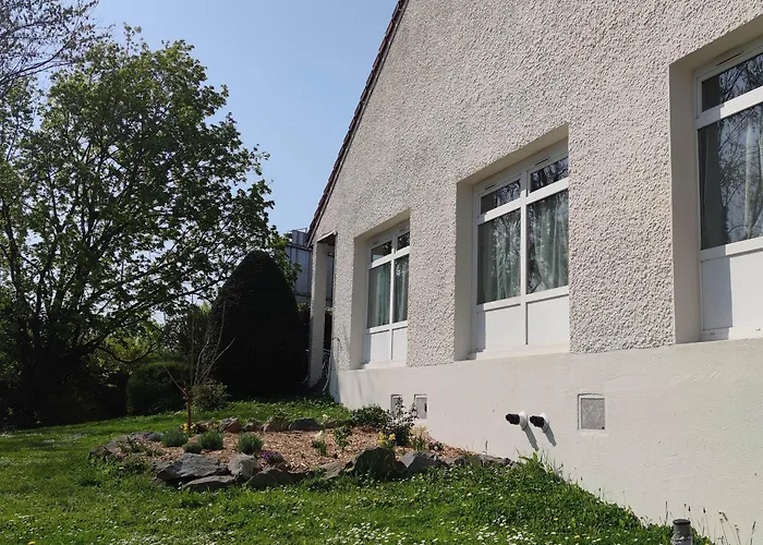 Kyriad Mulhouse Est -